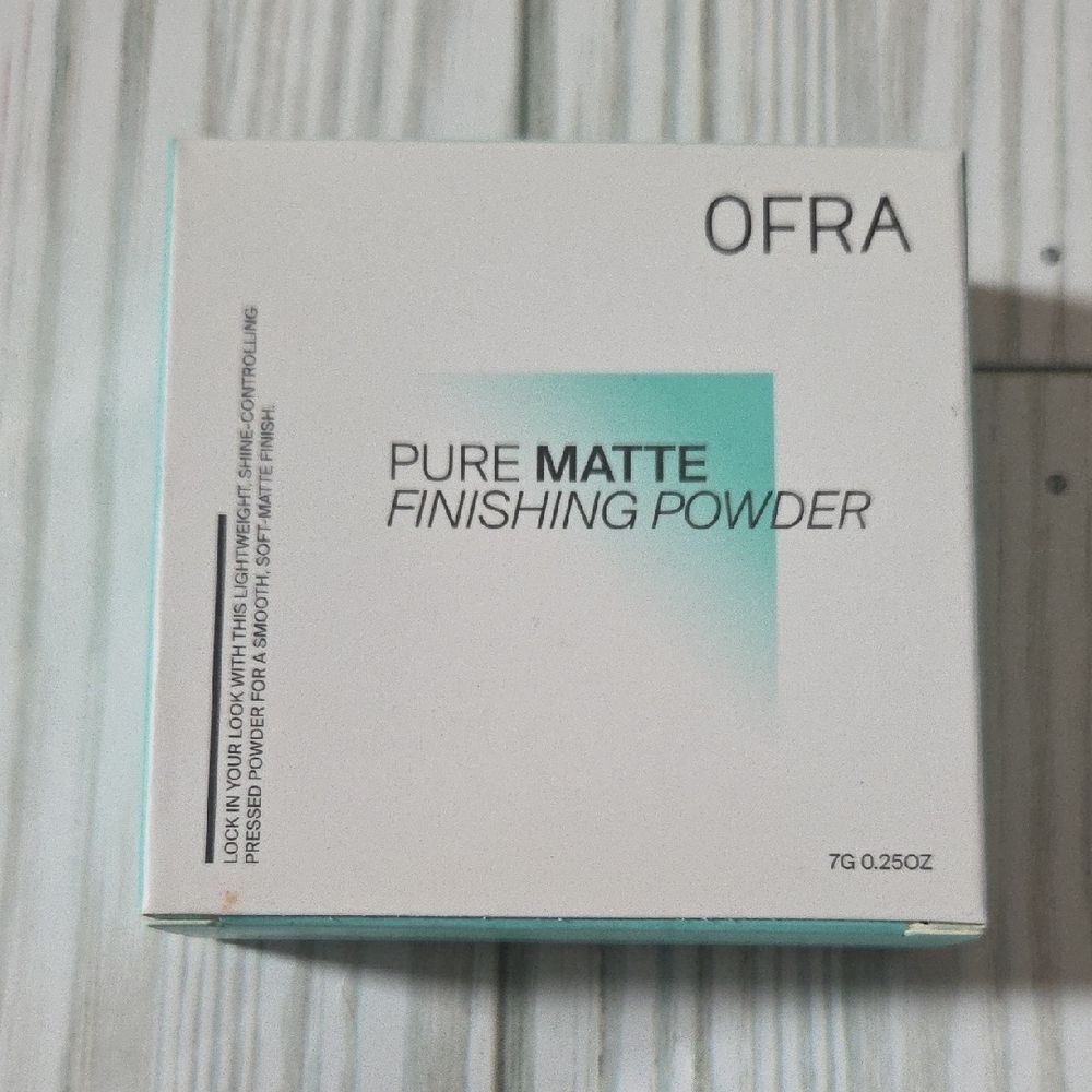 OFRA Pure Matte Finishing Powder in FAIR